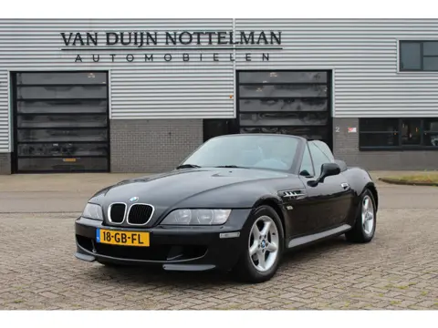BMW Z3 Roadster 2.8 / Widebody / Leer / M Sport / N.A.P.