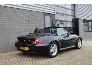 Foto 15 van BMW Z3 Roadster 2.8 / Widebody / Leer / M Sport / N.A.P.
