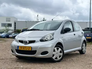 Toyota Aygo 1.0-12V Access/ LAAG KM