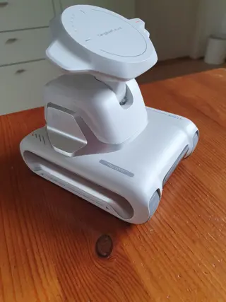 robot LOOI zoekt een nieuw baasje!