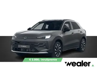 Volkswagen T-Roc Life First Edition 1.5 eTSI 85 kW / 116 PK DSG | Trekhaak wegklapbaar | Multimedia 
