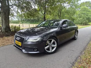 Audi A4 Limousine 3.2 FSI quattro Pro Line