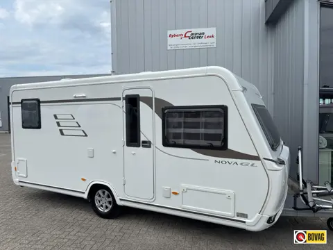 Eriba Nova GL 465 Mover/Isabella luifel