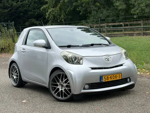 Toyota IQ 1.0 VVTi Aspiration /UNIEK/SPORT/Airco/