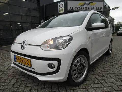 Volkswagen Up! 1.0 high up! BlueMotion / NAV / Airco / Elek. ramen / Bleutooth