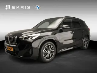BMW X1 sDrive20i | M-Sportpakket | LED | Navigatie | Trekhaak | Sportstoelen | Stoelverwarming | DAB