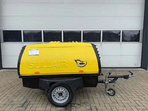 Kubota V2203 Sullar 3.9 m3 / min 30 kVA 7 Bar Mobiele Diesel Compressor