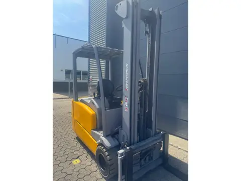 Jungheinrich EFG 220 2 ton elektrische heftruck (bj 2007)