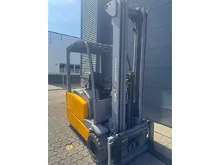 Jungheinrich EFG 220 2 ton elektrische heftruck (bj 2007)