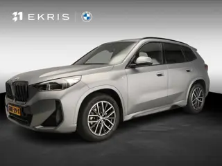 BMW X1 sDrive18i | M-Sportpakket | LED | Navigatie | Panoramadak | Sportstoelen | Elektr. zetels | D