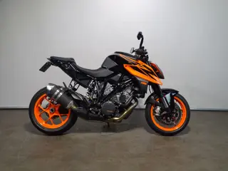 KTM 1290 SUPERDUKE R ABS (bj 2020)