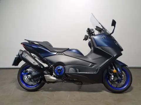Yamaha T-MAX ABS (bj 2023)