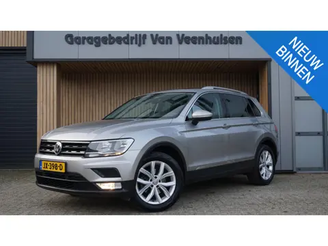 Volkswagen Tiguan 1.4 TSI 150pk DSG Highline Pano.Dak 18inch LM Trekhaak A-Camera *NL auto* Keurig e