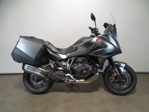 Honda NT 1100 (bj 2026)