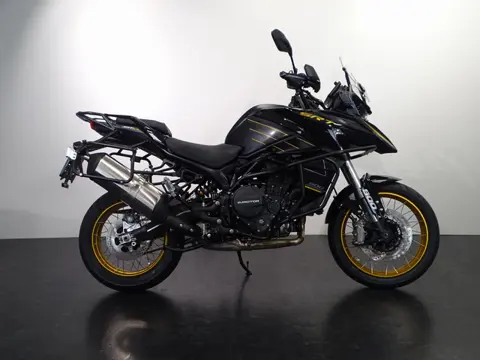 QJMOTOR SRT 900 SX TOURING (bj 2026)
