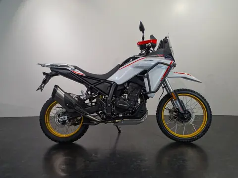 QJMOTOR SRT 450 RX (bj 2026)