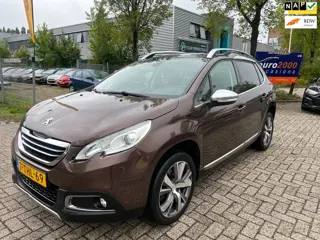 Peugeot 2008 1.6 VTi Féline - LUXE - PANORAMA - TIK IN MOTOR !