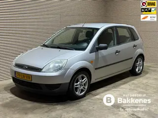 Ford Fiesta 1.4-16V Ambiente | Automaat | Carplay