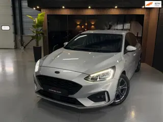 Ford Focus 1.0 EcoBoost ST Line Business CARPLY/CAMERA/LANE