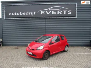 Toyota Aygo 1.0-12V Apk 18-08-2027 Airco meeneem prijs zoals ingeruild rijd prima airco werkt