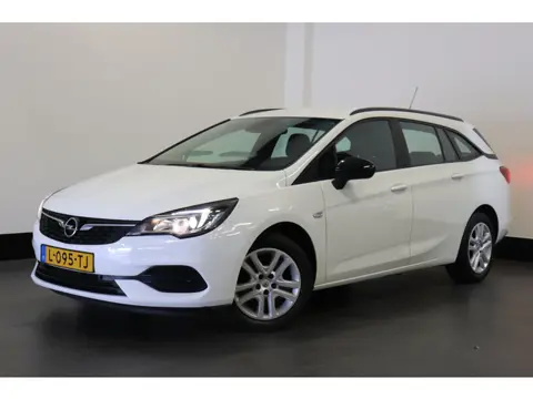 Opel Astra Sports Tourer 1.2 Edition NL Auto | Cruise | Airco | Carplay/Android | €10.900,- incl. BT
