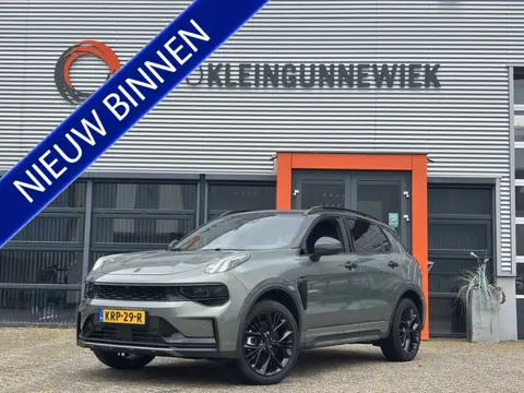 Lynk & Co 01 1.5 More / Allseason Banden / Applecarplay / PHEV / Schuifkanteldak /