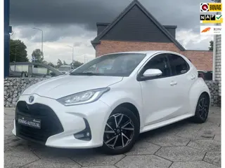 Toyota Yaris 1.5 Hybrid Dynamic/ Virtual CP/ DriveAssist/ CarPlay/ Fabrieksgarantie/ NAP/ Dealeronde