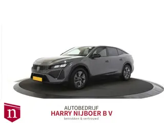 Peugeot 408 1.6 HYbrid Allure 180 EAT8 360 Camera / Winterpack / Adpt Cruise /