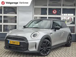 MINI 3-deurs 1.5 Cooper John Cooper Works | Navigatie | LMV 18" | Voorstoelen Verwarmd | Cruise Cont
