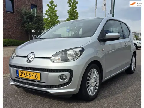Volkswagen Up! 1.0 high up! BlueMotion NAVIGATIE 2 X SLEUTELS
