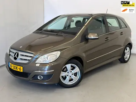 Mercedes-Benz B-klasse 200 Turbo / Automaat / NL-auto / Trekhaak