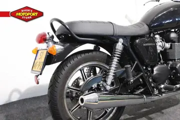 Triumph BONNEVILLE T100 (2018)