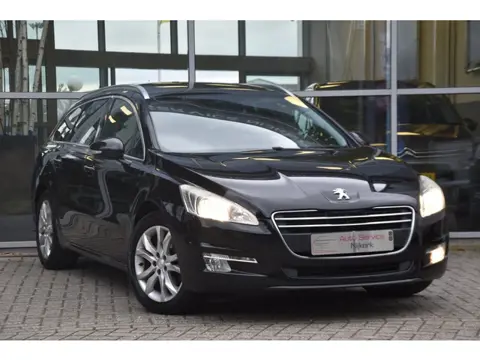 Peugeot 508 SW 1.6 THP Executive | Pano | Navi | PDC V+A | Cruise