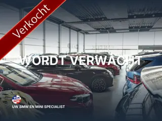 BMW iX2 eDrive20 M-Sport Innovation Pack Head-Up Ada-led Parkeerhulpsysteem Plus 19''LM Velgen