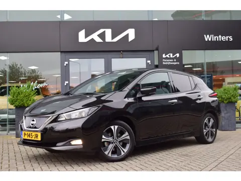 Nissan Leaf N-Connecta 40 kWh | 360° Camera | Stoel- & Stuurverwarming | Dodehoek Assistentie |