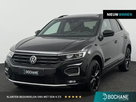 Volkswagen T-Roc 1.5 TSI 150pk Sport | Black Style | Panoramadak | Winter Pakket |