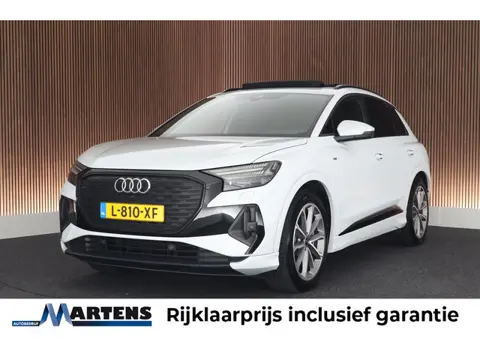 Audi Q4 e-tron 40 Launch edition S Competition 204pk 77 kWh Trekhaak Camera Leder Keyless Stoelverwa