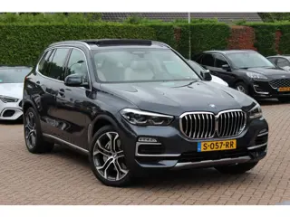 BMW X5 xDrive45e High Executive / Panoramadak / 360Camera / Head-up / Leder / 21'' / Luchtvering / K