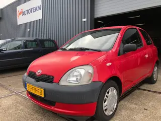 Toyota Yaris 1.0-16V VVT-i Terra lage km stand! | zo meenemen