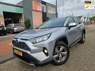 Toyota RAV4 2.5 Hybrid Style GARANTIE