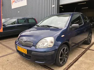 Toyota Yaris 1.3 VVT-i Idols lmw | zo meenemen (bj 2004)