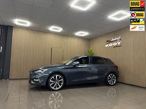 Seat Leon 1.5 eTSI FR Launch Edition * Automaat / Carplay / Dig. Dashboard / NL Auto *