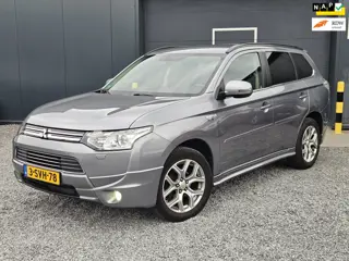 Mitsubishi Outlander 2.0 PHEV Intense +