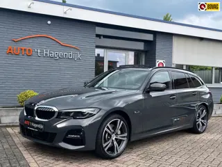BMW 3-serie Touring 330e xDrive M-sport pano trekh laser 19"