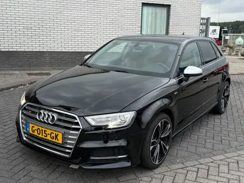 Audi A3 Sportback 1.6 TDI S-TRONIC 3X S-LINE XENON/NAVI/CLIMA