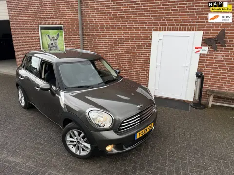 Mini Countryman 1.6 One Chili 5 deurs, NIEUWSTAAT, Stoelverwarming, Navi, PDC, Lm Velgen