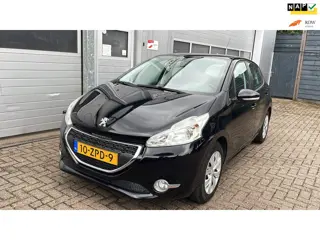 Peugeot 208 1.2 VTi Access 5D 2013-NAP-Navi-Airco-Cruise-APK