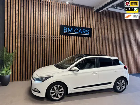 Hyundai I20 1.2 HP i-Motion Premium Airco, Panodak, Cruise