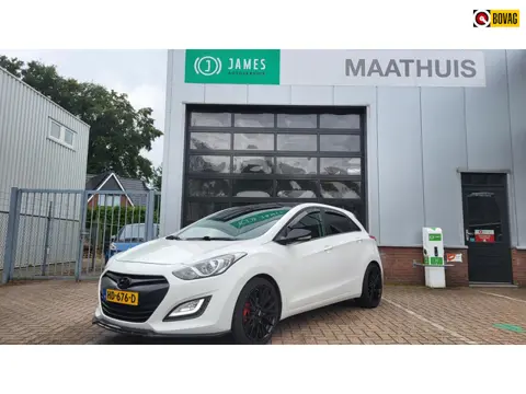 Hyundai I30 1.6 GDI i-Motion Plus 5 drs black line