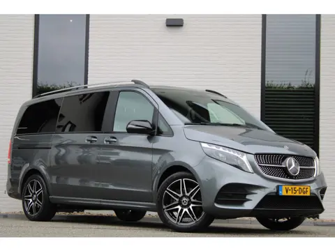 Mercedes-Benz V-Klasse 300d / AMG / 4-MATIC / Lang / DC / Burmester / Koelkast / 360 Camera / Vol Op